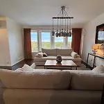 Raufoss Villa Residence *