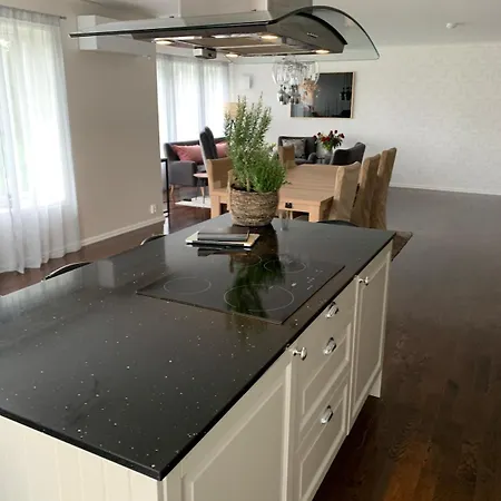 Raufoss Villa Residence Apartman