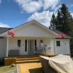 Raufoss Villa Residence *